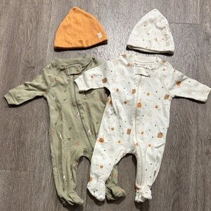 2 Cozy Kids One Piece Set with Hat - LITTLE SNOOPY HALLOWEEN